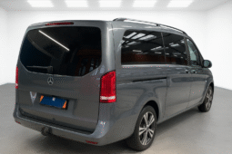 
										2021 Mercedes-Benz V-Class Avantgarde 300d full									