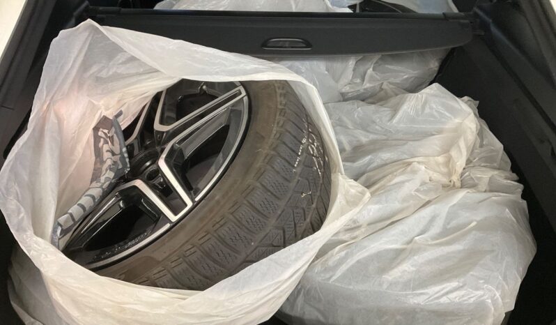 
								2021 Mercedes-Benz CLA-Klasse CLA 35 Shooting Brake AMG 4Matic full									