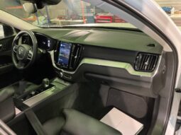 
										2023 Volvo XC60 2.0 B4 Plus Dark AWD full									