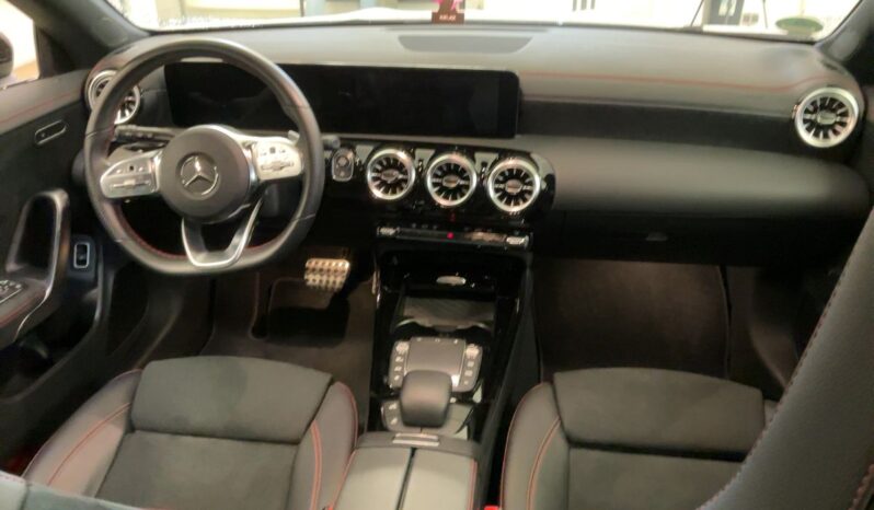 
								2021 Mercedes-Benz CLA-Klasse CLA 35 Shooting Brake AMG 4Matic full									