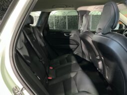 
										2023 Volvo XC60 2.0 B4 Plus Dark AWD full									