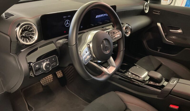 
								2021 Mercedes-Benz CLA-Klasse CLA 35 Shooting Brake AMG 4Matic full									