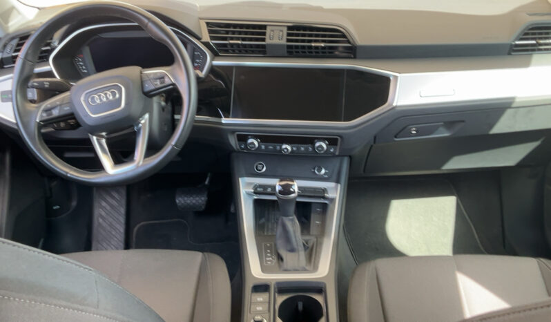 
								2023 Audi Q3 Sportback 35 TFSI S Line full									