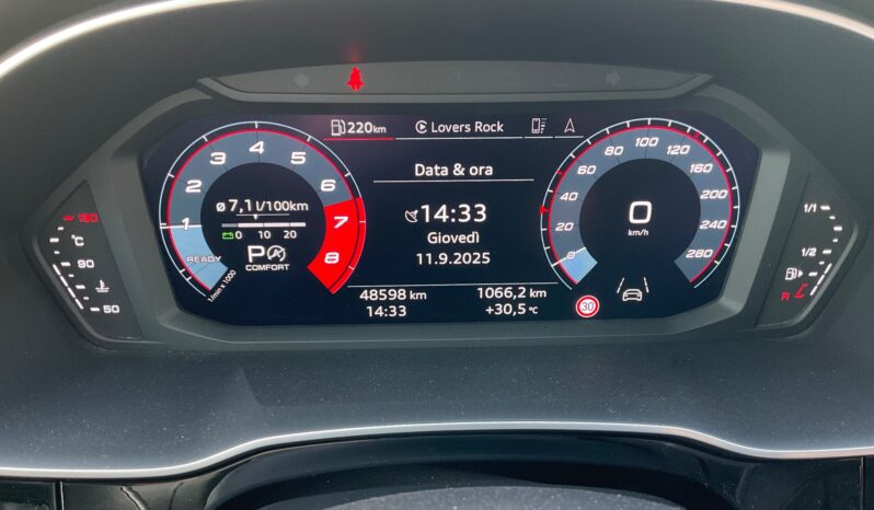 
								2023 Audi Q3 Sportback 35 TFSI S Line full									