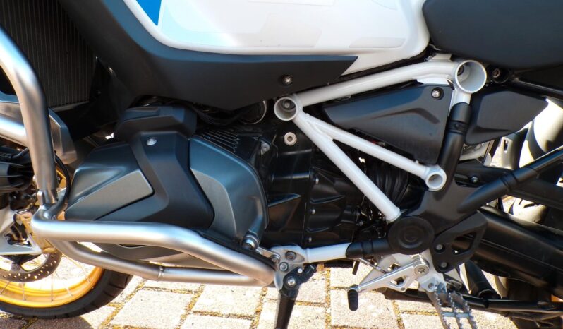 
								2020 BMW R1250 GS adventure full									