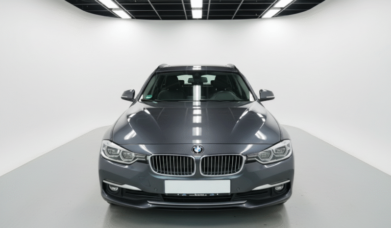 
								2019   BMW 3er 320d Luxury Line Purity full									