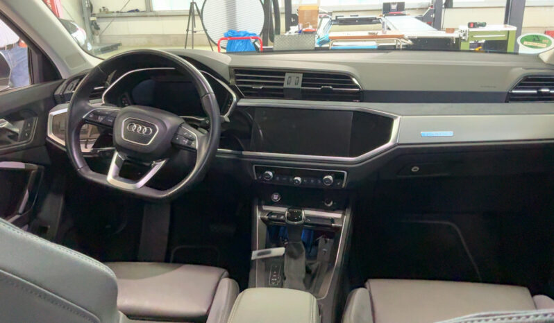 
								2019  Audi Q3 45 TFSI quattro S Line full									