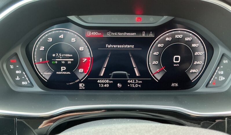 
								2019  Audi Q3 45 TFSI quattro S Line full									