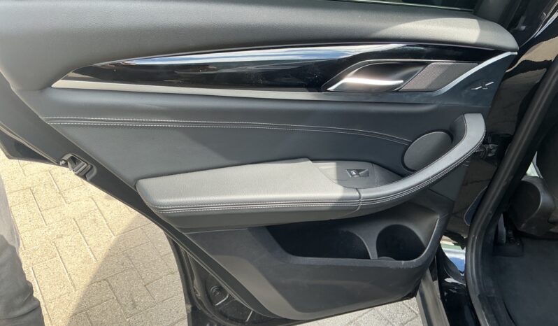 
								2020 BMW X4 xDrive 20d xLine full									