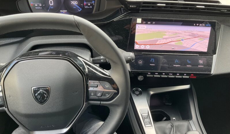 
								2022 Peugeot 308 1.2 PureTech Allure Pack full									