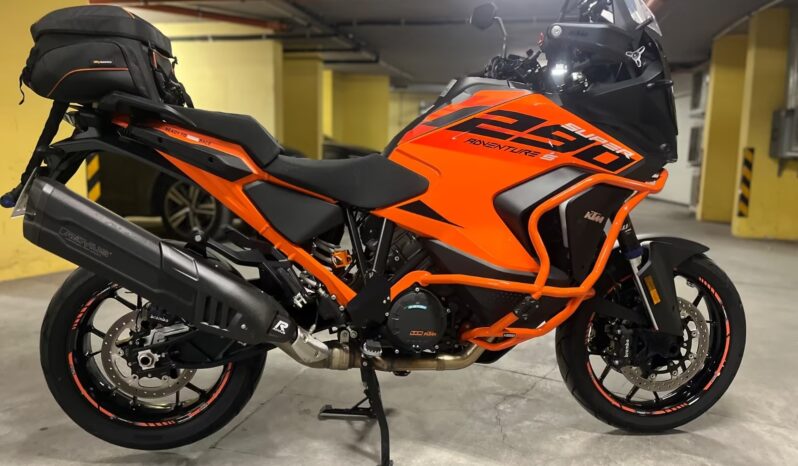 
								2024 KTM 1290 super adventure S full									