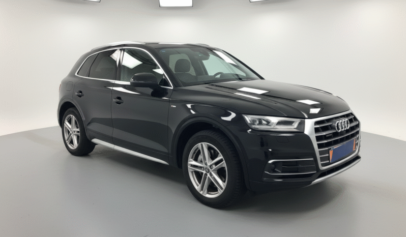 
								2017     Audi Q5 2.0 TDI quattro Sport full									