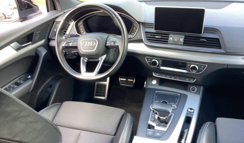 
								2017     Audi Q5 2.0 TDI quattro Sport full									