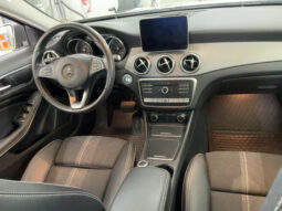 
										2018    Mercedes-Benz GLA-Klasse GLA 220 4Matic Urban full									