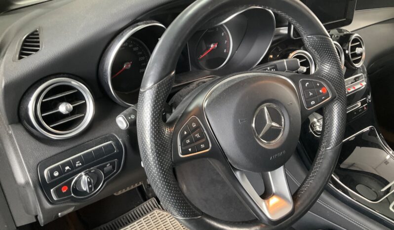 
								2017 Mercedes-Benz GLC-Klasse GLC 250 4Matic AMG Line full									